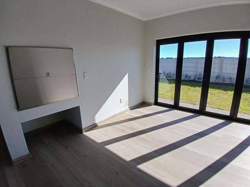 3 Bedroom Property for Sale in Stilbaai Wes Western Cape